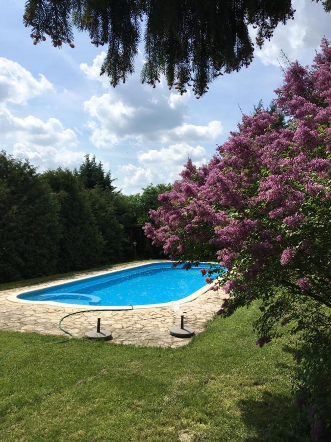 Heregi Eden Vendeghaz Exteriér fotografie